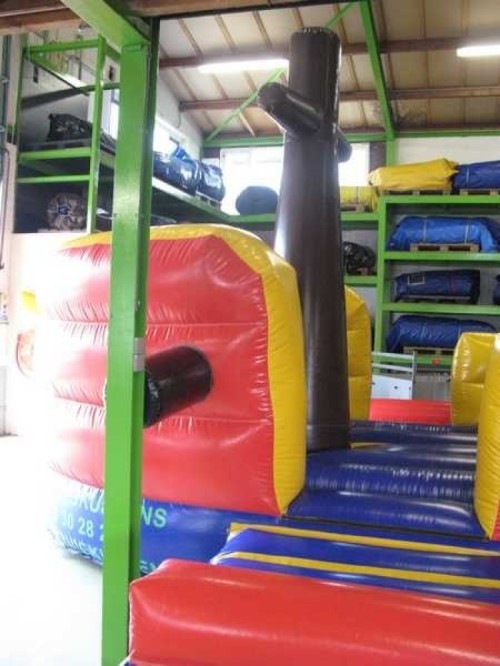 Springkussen Piratenschip 10m